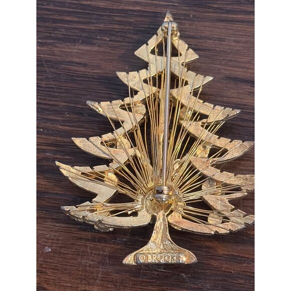 Gold Christmas Tree Brooch Pin With Clear Rhinestones Vintage Jewelry By Brooks - Picture 2 of 3